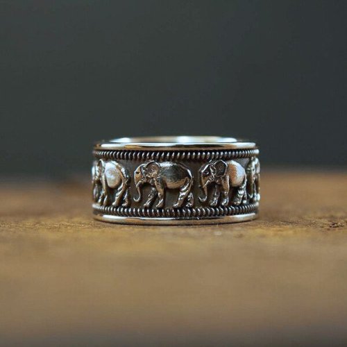 Vintage Elephant Silver Ring