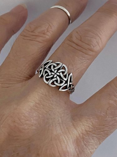 Casual Silver Ethnic Pattern Metal Ring Viking Vintage Women's Jewelry