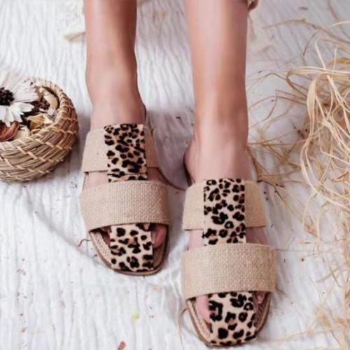 Leopard print flat sandals
