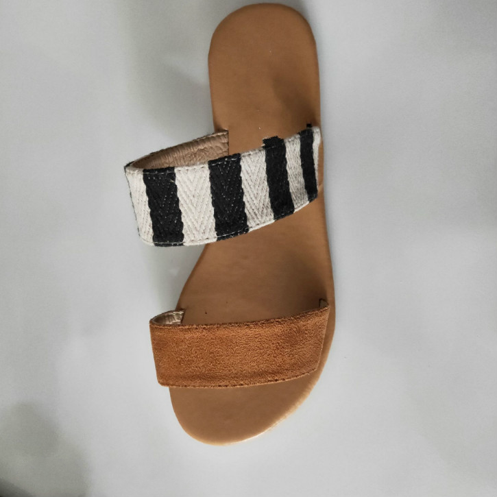 leopard sandals flat