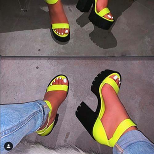 Women Large Size Ankle Strap Platform Chunky Sandals
