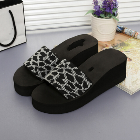 2020 Women Summer Casual Leopard print Beach Sandals