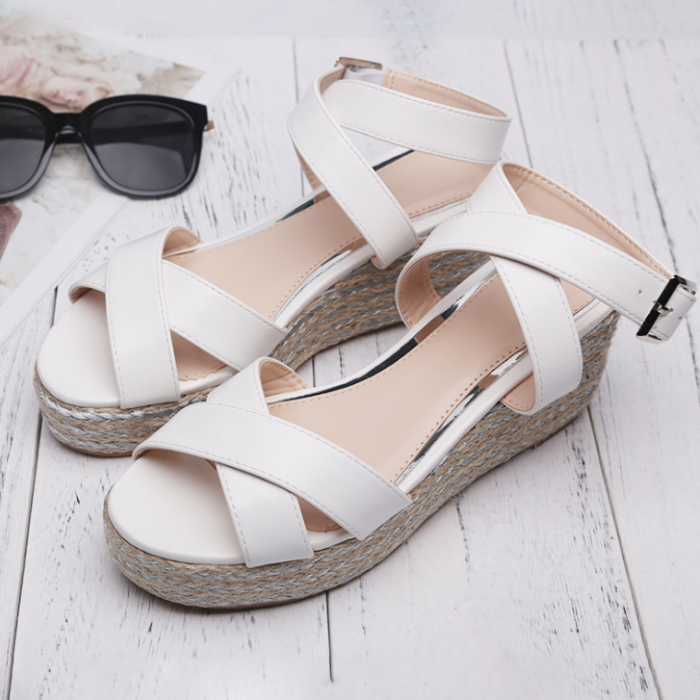 2020 New And Fashional Woman Chunky Summer Sandals