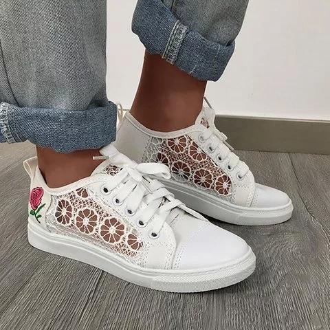 Women Stylish Lace Sneakers Casual Comfort Floral Applique Shoes