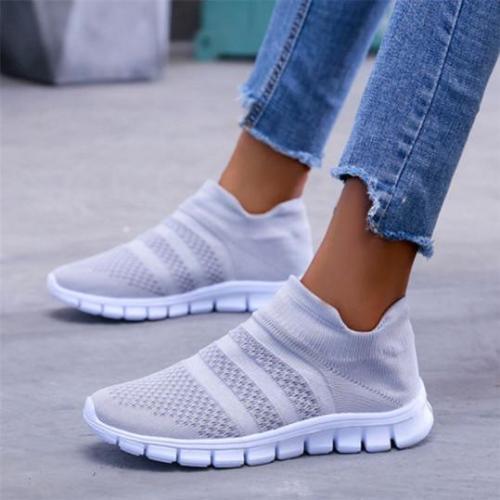 Flat Round Toe Casual Travel Sneakers