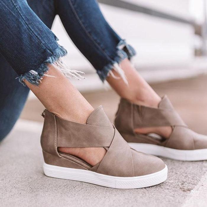 Comfortable Faux Leather Wedge Sandals