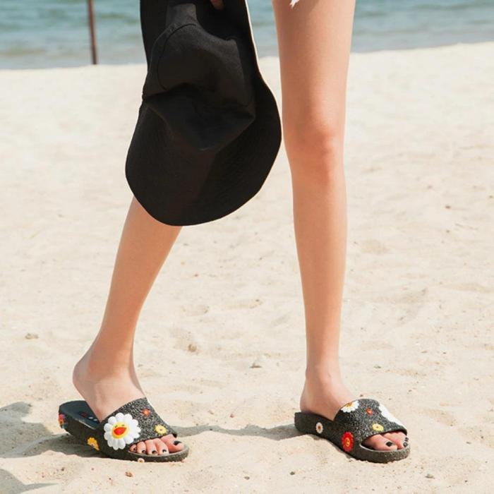 Colorful Smile Sunflower Emblished Beach Slides Slippers