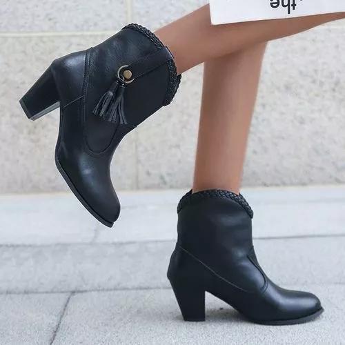 Women Closed Toe Chunky Heel Boots