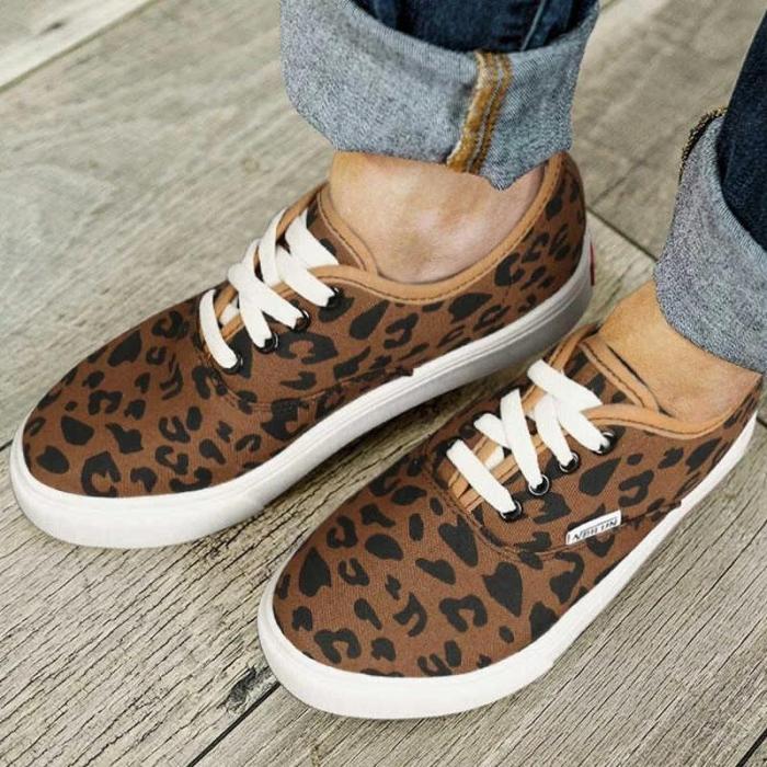 Women Animal Printed Canvas Lace Up Flat Heel Sneakers