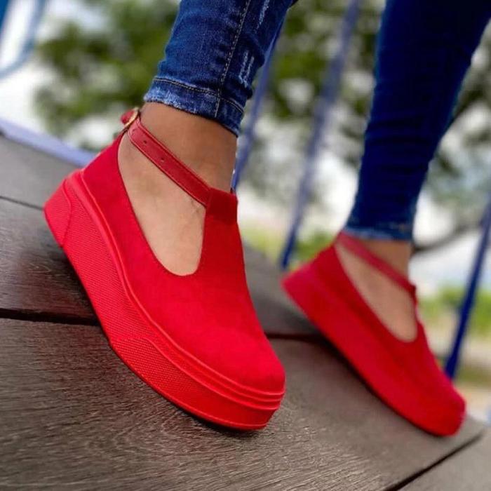 Women's Comfy Suede Platform Sandals With Buckles
