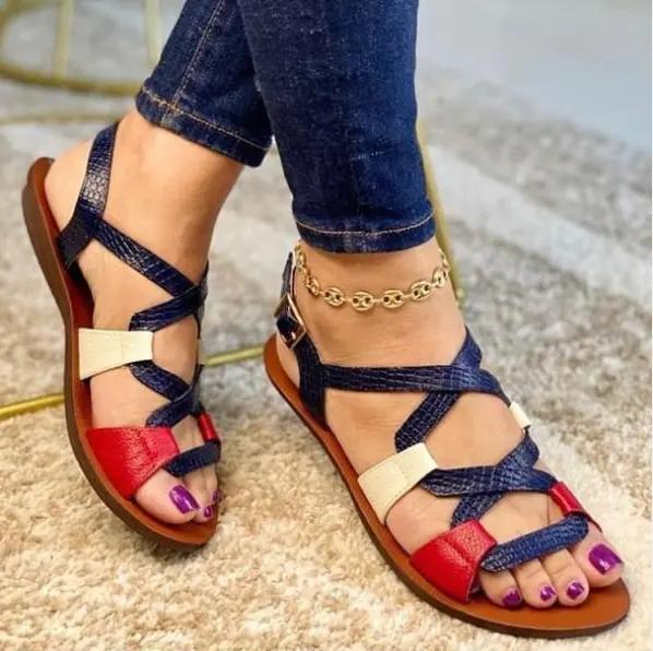 Women’s Fashionable And Comfortable Color Matching Curve Design Sandals