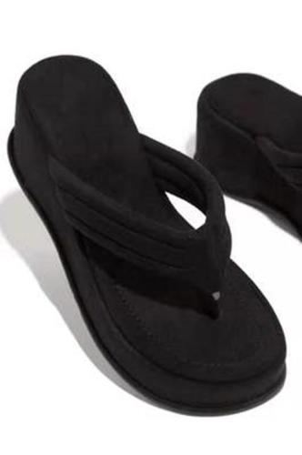Comfy Sole Flip Flop Sandals