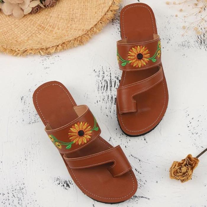 Women Casual Fahion Pu Floral Embroidery Toe Loop Platform Sandals Slippers