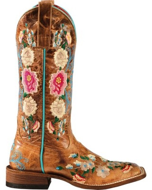 Embroidered Vintage Boots