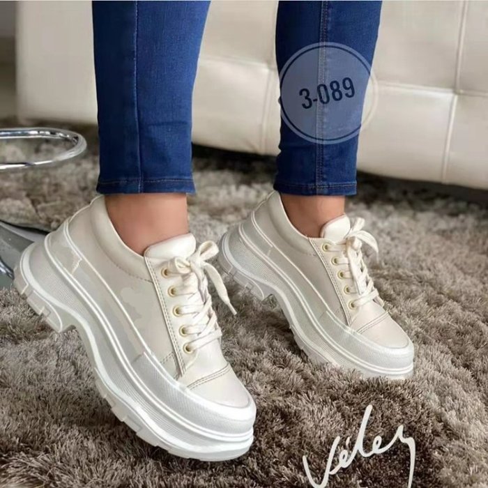 Women Platform Heel Lacing Sneakers
