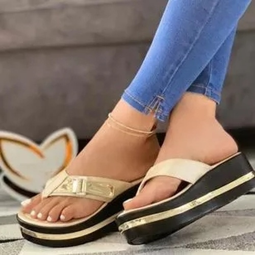 Women's Flip-Flops Flat Heel Sandals