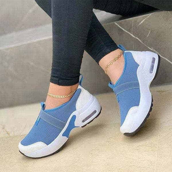 Women's Casual Comfortable Flying Woven Lace-up Sneakers