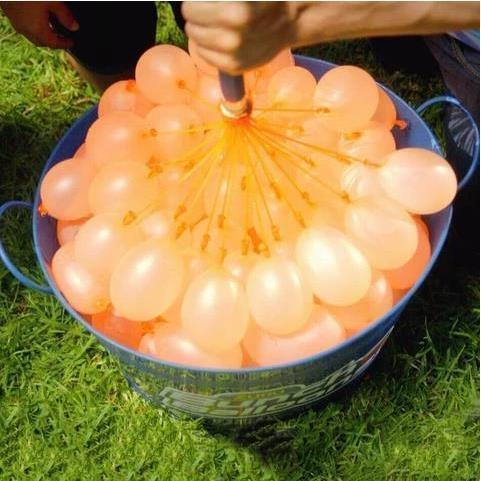 Fast-Filling Water Balloons