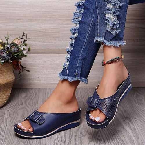 LEATHER SOFT FOOTBED ARCH-SUPPORT SANDALS