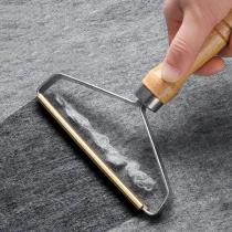 Lint/Dust Remover