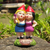 Selfie Sisters Garden Gnome Statue