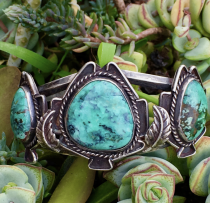 Navajo Bracelet in Mottled Green Turquoise Sterling Silver
