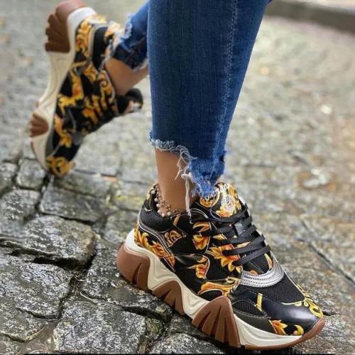 Women’s Fashion Baroque Pattern Platform Sneakers