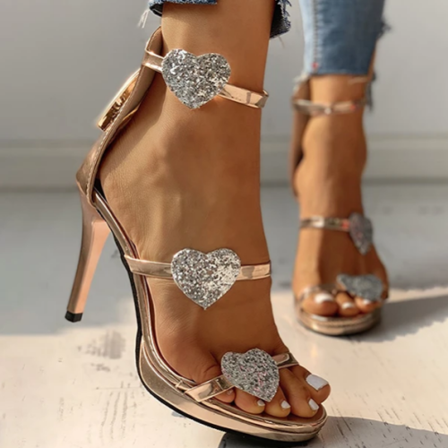 2020 New And Fashional Woman Sandals Sequins strap Heart Pattern Thin Heels
