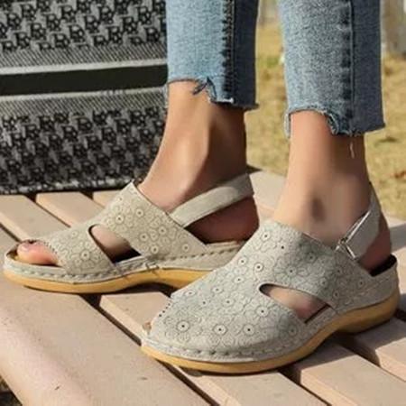 women's flower slingbacks toe ring flat heel sandals