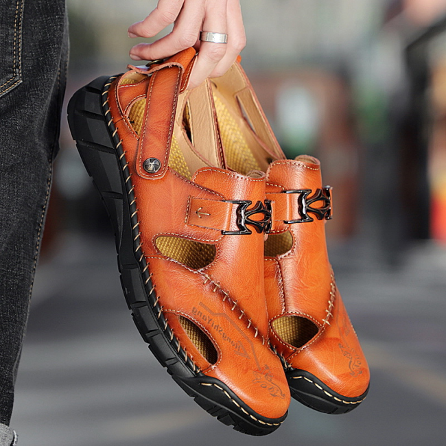 Men‘s Leather Slip on Sandals