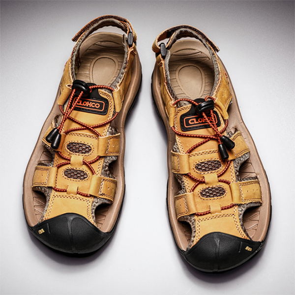 Men's Cowhide Toe Cap Beach Shoes Soft Sole Outdoor Leisure Sandals