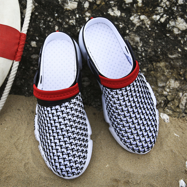 New Men's Beach Breathable Dual-use Sandals