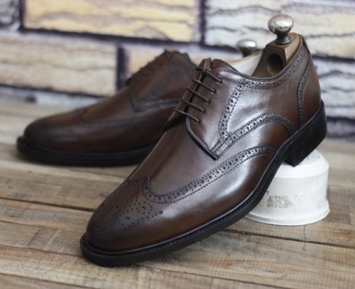Men's Handmade Formal Shoes Brown Leather Lace Up Stylish Wing Tip Dress & Formal Wear Shoes