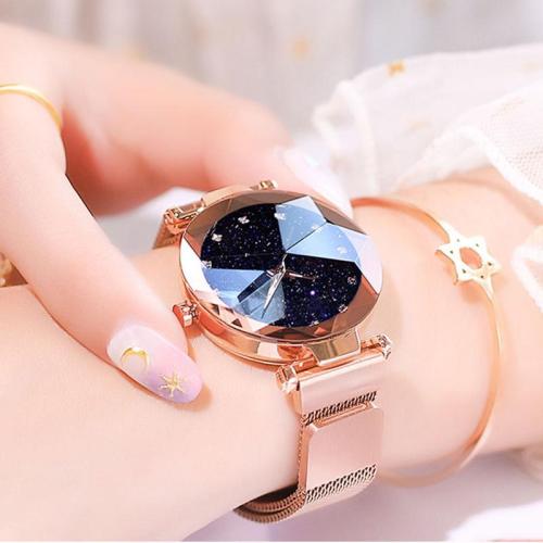 Starry Sky Magnetic Buckle Watch - elegant and stylish