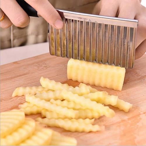 Potato Wavy Edged Knife Cutting Peeler