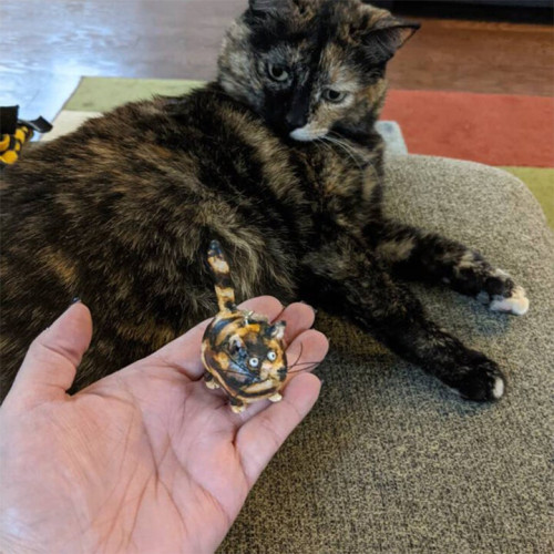 Kitty miniature sculpture,original art