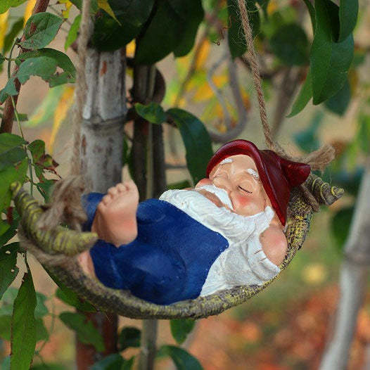 Garden Gnome Swing Leaf Hammock Statue