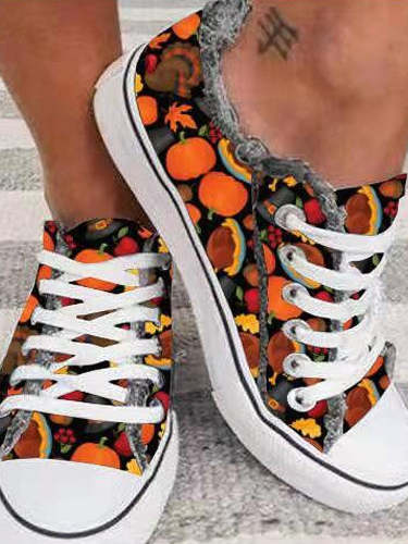 Women's Skull Print Lace-up Canvas Sneakers