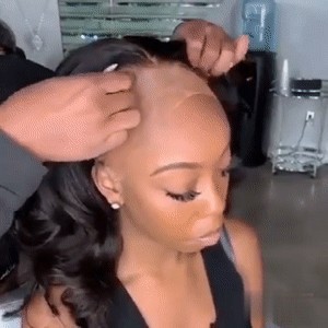 Sexy And Elegant Black Glueless Long Hair Body Wave Wig