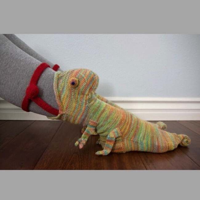🎅Christmas Pre Sale- 3D Knit Crocodile Socks