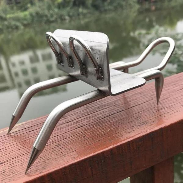 US 42.88 Tree Climbing Artifact