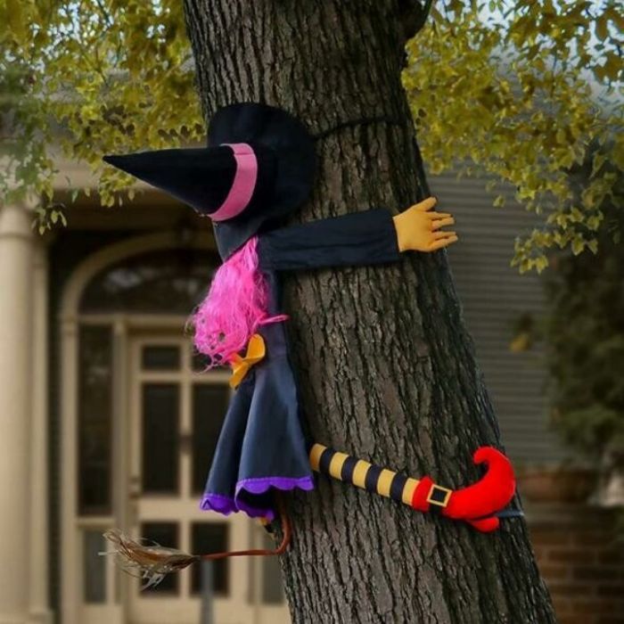 (🎃Early Halloween Sale🎃- 50% OFF) 😲Large Crashing Witch Halloween Decorations🧙‍♀