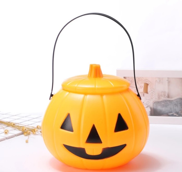 Halloween Pumpkin Lanterns