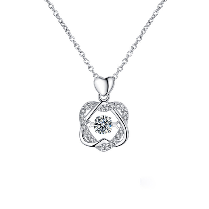 The sparkling and exquisite necklace with a rose shaped box
