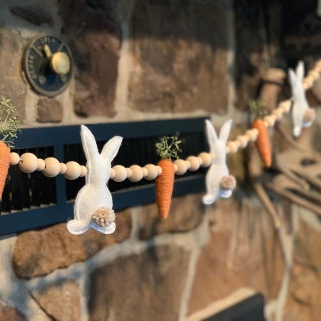Easter Bunny Carrot Garland