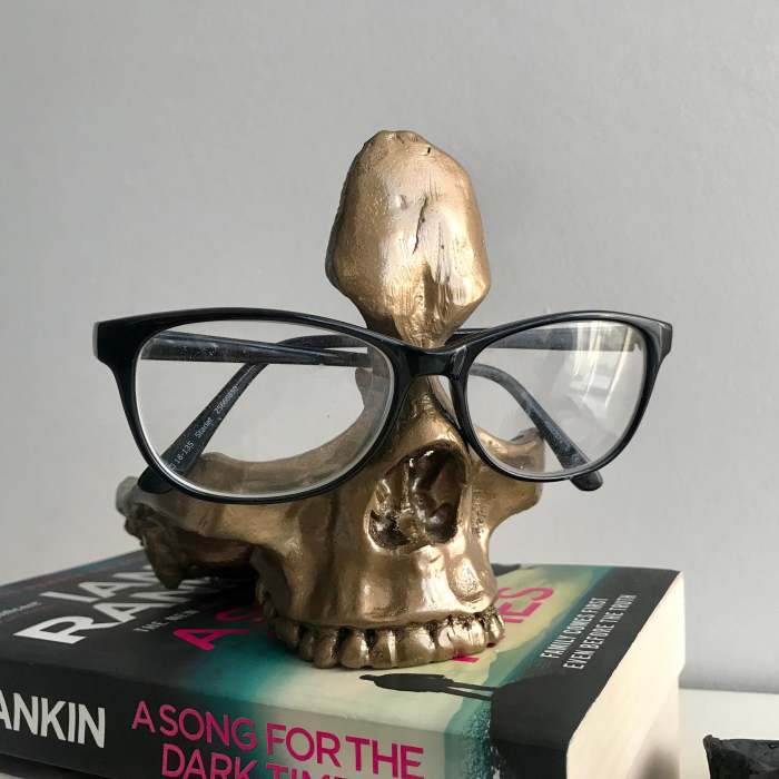 Halloween Skull Glasses Stand Holder