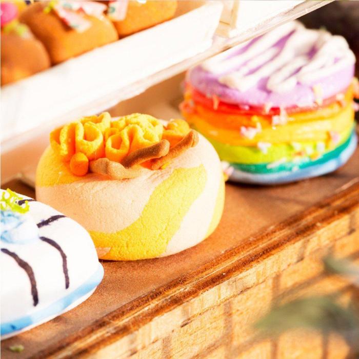 Summer's Miniature Dessert Shop | Anavrin