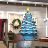 Mr. Christmas Nostalgic Cake Tree