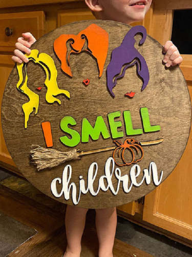I Smell Children Halloween Hanging Wall Decoration