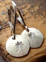 Simple retro dandelion earrings